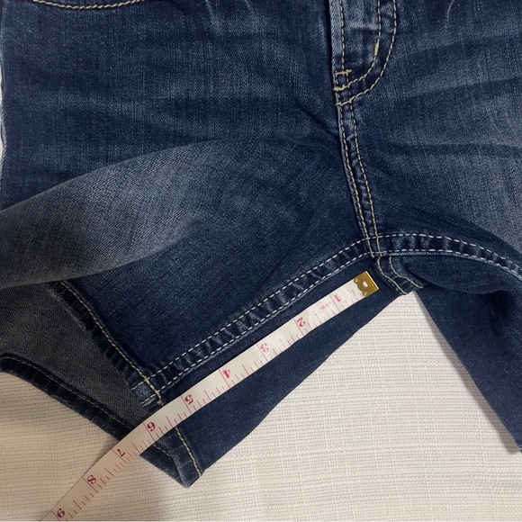Silver Jeans Suki Medium Blue Mid Denim Shorts Size 26 - Picture 7 of 8